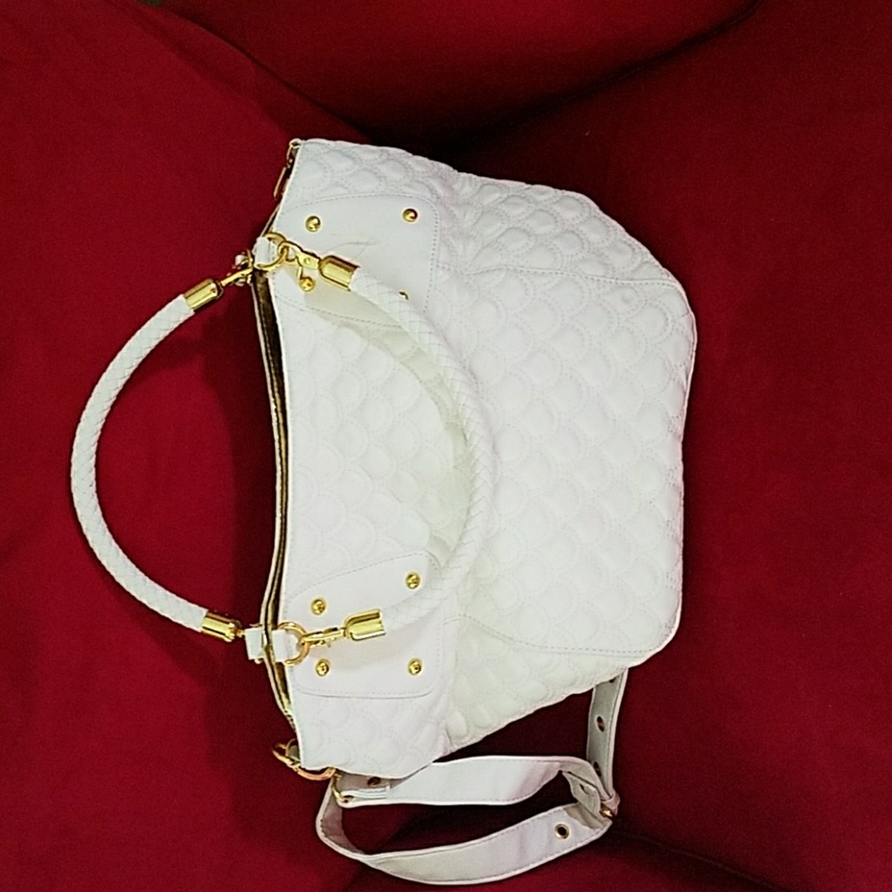 Hand bag